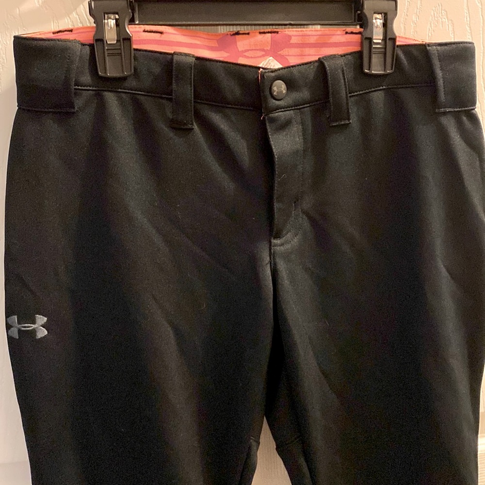 Under armour , softball pants, nwt, black
